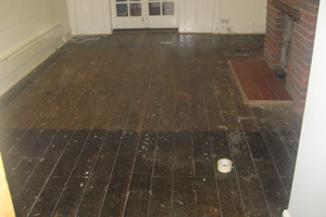 wood floor before restoration